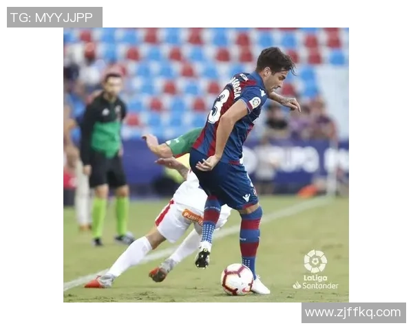 深圳足球队以85分领跑精英赛积分榜展现强劲实力 深圳足球队以85分领跑精英赛积分榜展现强劲实力