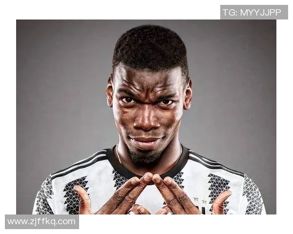 足球场上的搞笑瞬间明星球员的趣味视频合集 足球场上的搞笑瞬间明星球员的趣味视频合集